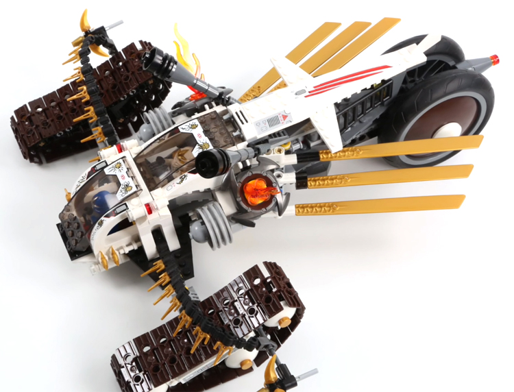 621 個の忍者ウルトラソニックレイダー取り外し可能な飛行車 - Model Kit Sonic のレビューと価格