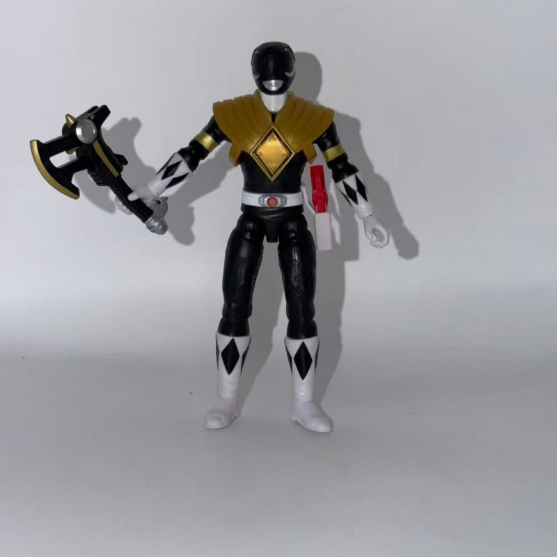 プレイメイツ マイティ・モーフィン・パワーレンジャー オート - Model Kit Megazord のレビューと価格